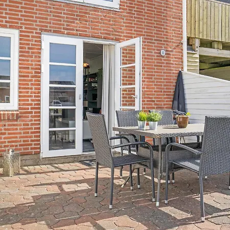 Apartment 64 Romo Kirkeby